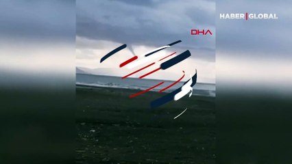 Yağışların ardından denizde ortaya çıktı! Vatandaşlar cep telefonlarıyla kayda aldı