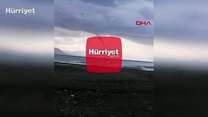 Hatay'da denizde çıkan hortum kamerada