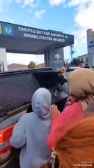Konya'da poşette taşınan kediler infial yarattı