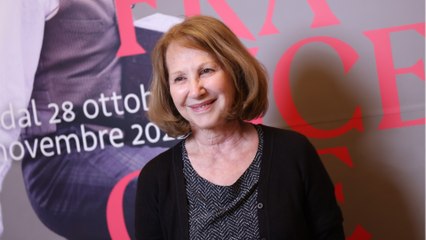 VOICI - Nathalie Baye : après le cinéma, l'actrice se lance dans une très surprenante reconversion !