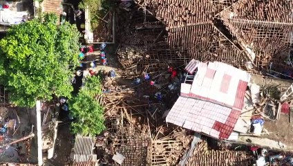 حصيلة ضحايا زلزال إندونسيا ترتفع إلى 310 قتلى