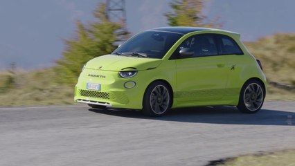 Abarth presenta 500e, la prima elettrica dello Scorpione