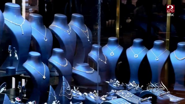 الحكاية يتابع حركة البيع والشراء في أسواق الذهب