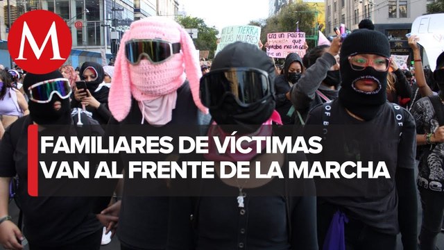 Contingentes avanzan hacía el Zócalo de la CdMx exigiendo justicia y un alto a la violencia