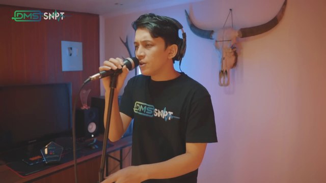 Guns And Roses - November Rain (Acoustic Cover)