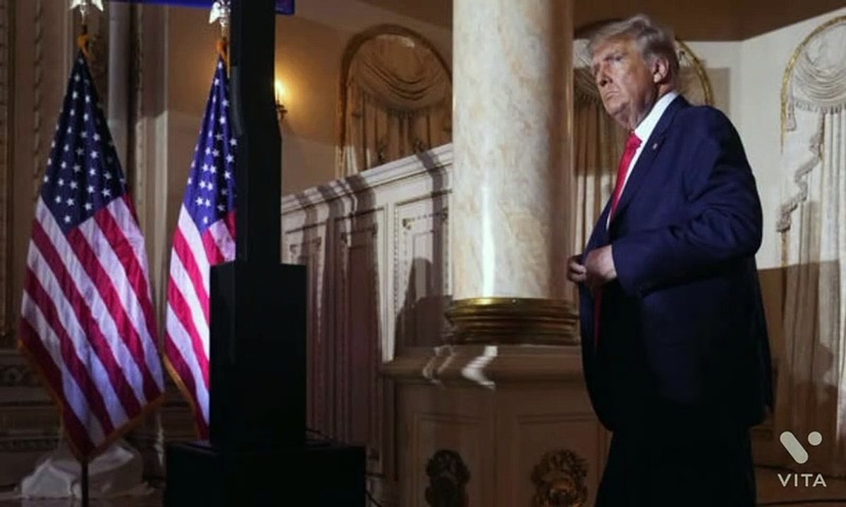 Trump reportedly dines with white nationalist at Mar-a-Lago