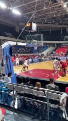 Earl Clark hits game-tying jumper, Justin Brownlee misses winner