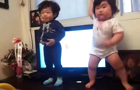 Ces bébés danseurs sont juste adorables