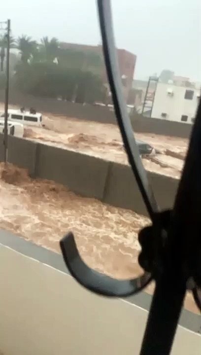 WhatsApp Video 2022-11-26 at 6.19.33 PM