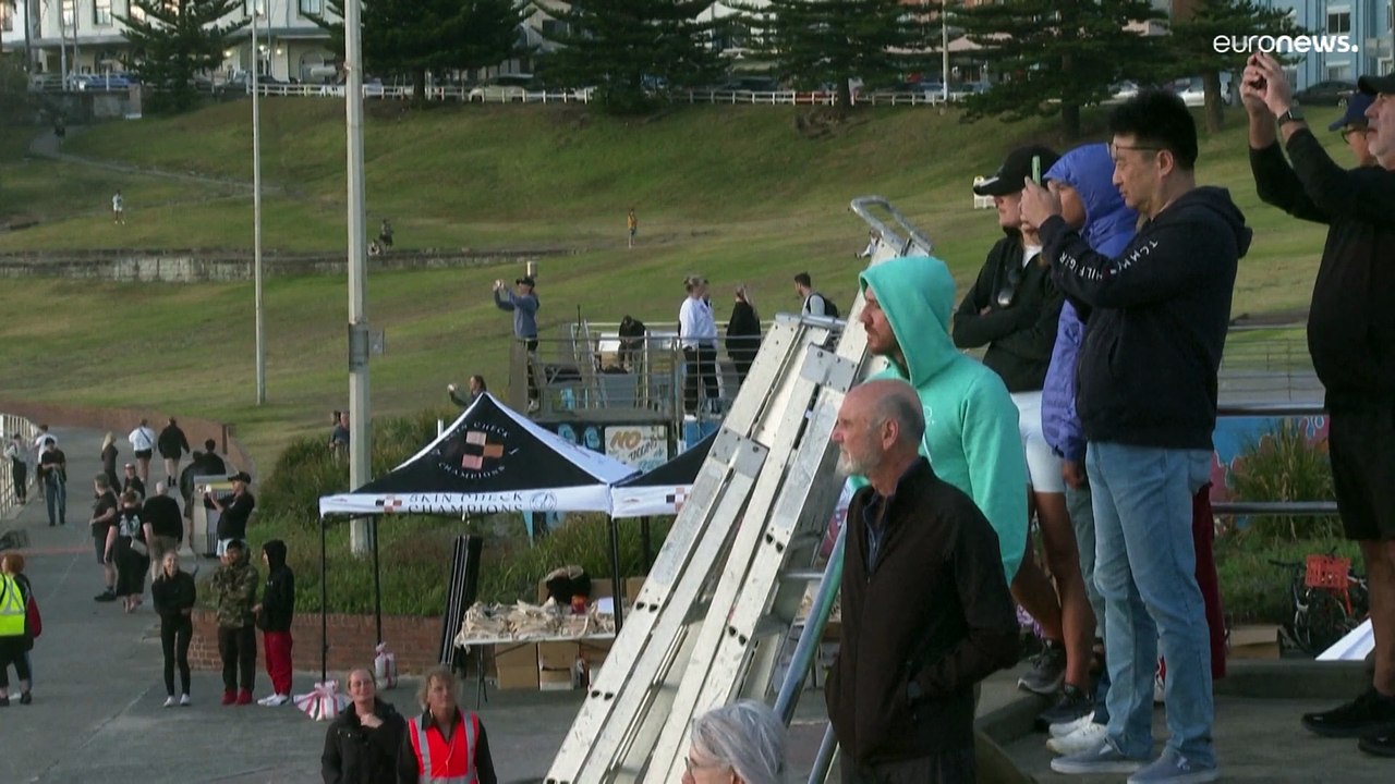Erstmals 2.500 Menschen nackt am Bondi Beach - einige der besten Bilder