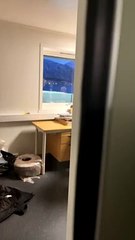 Coworker Gets Spooked at Work