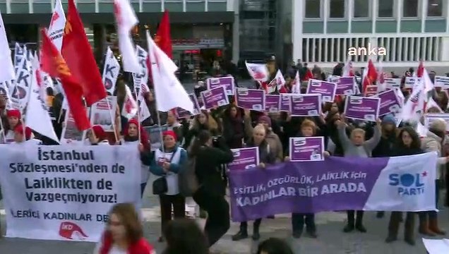 Sosyalist kadınlar sokağa çıktı: 'Kadınlar bu ülkenin geleceğine sahip çıkacak'