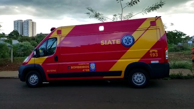 Vítima de agressão é socorrida pelo Corpo de Bombeiros