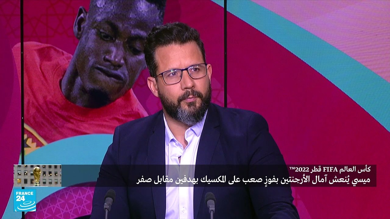 حاملة اللقب أول المتأهلين إلى ثمن النهائي