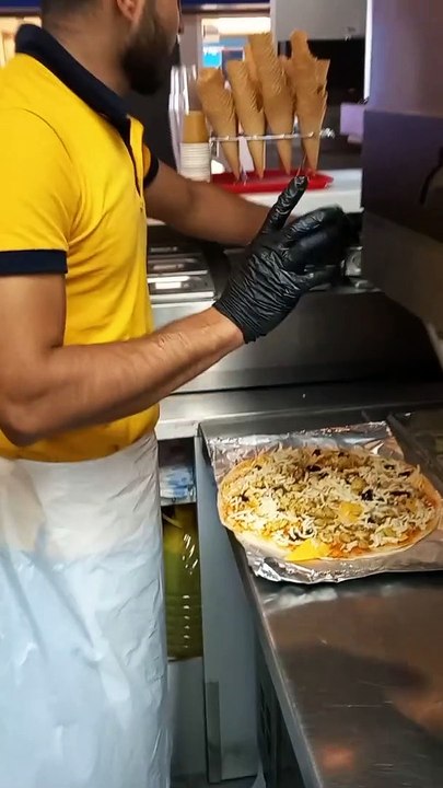Pizza     #pizza #pizzalover #pizzatime #pizza #pizzafood (4)