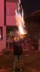 ARNAVUTKÖY'DE HAVAİ FİŞEKLİ ASKER EĞLENCESİ KAMERADA