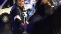 Dilencilik yapan yabancı uyruklu kadın İHA muhabirinin kamerasına saldırdı
