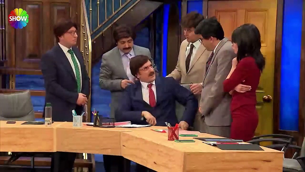 Güldür Güldür'den 'muhalefet' skeci