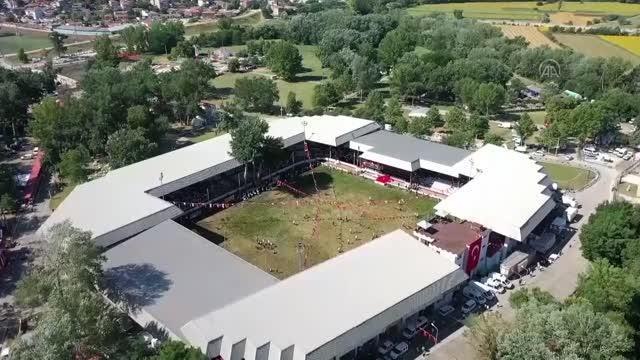 Yağlı Güreş Ligi kurulması hedefine 3 altın kemerli ağadan destek