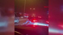 TEM Otoyolu'nda trafikte tartıştığı sürücüye tekmeyle saldırdı 