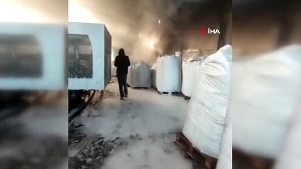 Manisa’da Plastik Kasa İmalatı Yapan Fabrikada Yangın Çıktı!