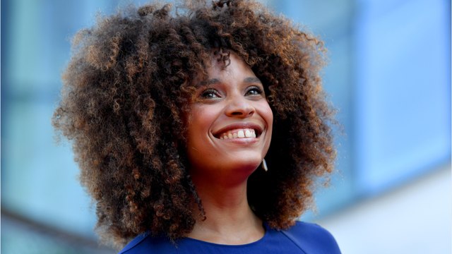 VOICI : Stéfi Celma maman : comment l'actrice de Balle Perdue (Netflix) a appris sa grossesse (1)