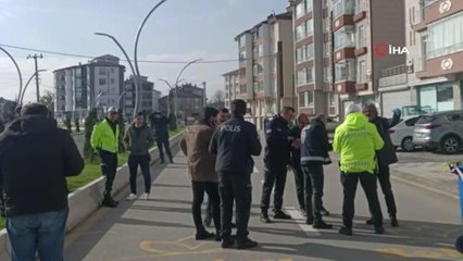 Önce tartıştığı kız arkadaşını öldürdü, sonra intihar etti