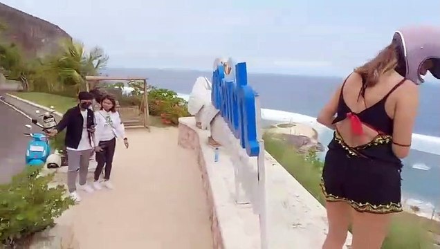 bali !! pantai melasti beach bali indonesia