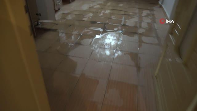 Karların erimesi binada su baskınına yol açtı