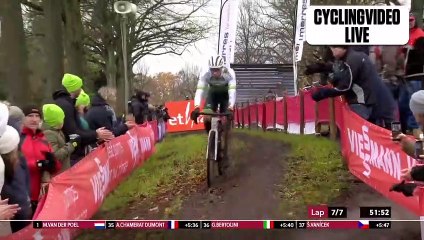 Tom Pidcock Breaks Wheel & Crashes Out of Cyclocross World Cup Hulst