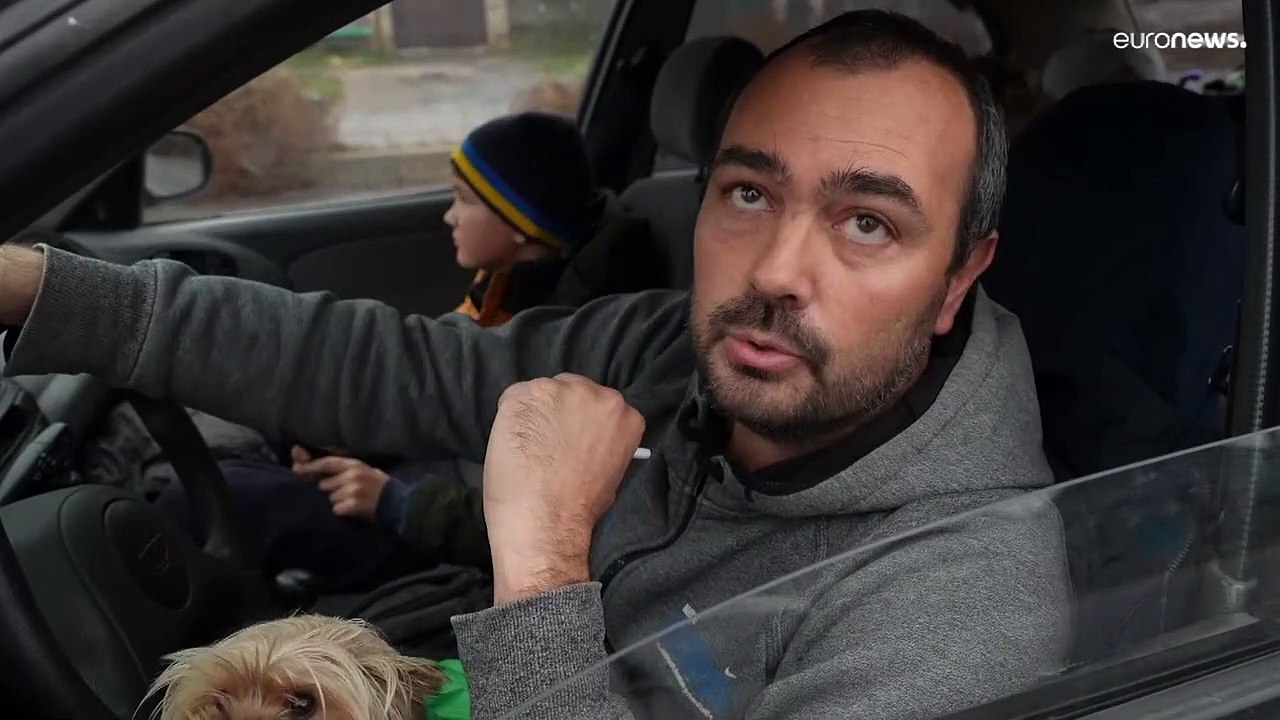 Kherson in weniger als 24 Stunden über 50 mal beschossen - Zivilisten verlassen die Stadt