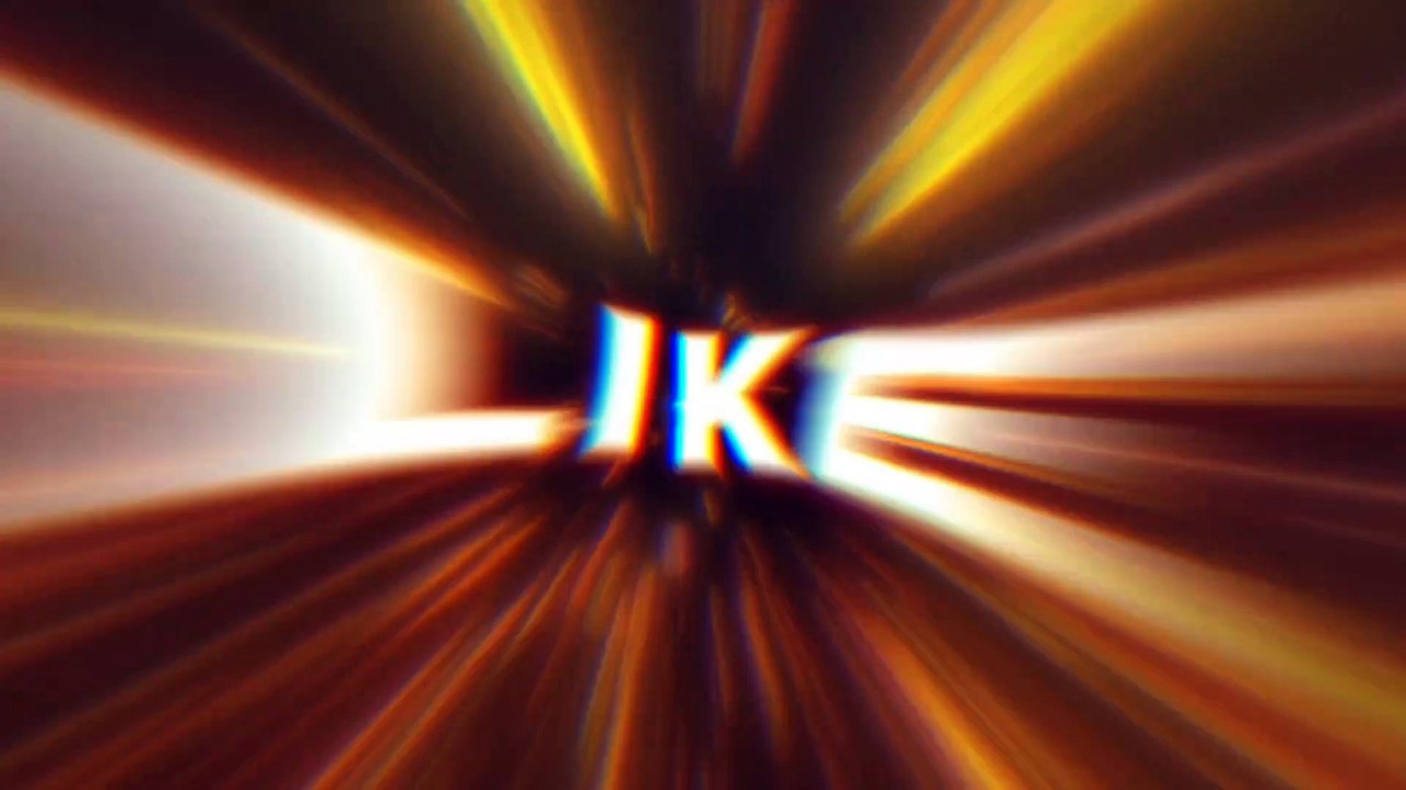 Funny birds dancing and playing