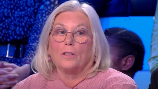 VOICI - Jonathann Daval : sa mère pas tendre avec Michèle Bernier, qui incarne la mère d'Alexia dans la série de TF1