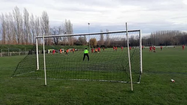 OCCASION POUR L'AS DU PIC FACE À SAINT BARTHÉLÉMY DE VALS