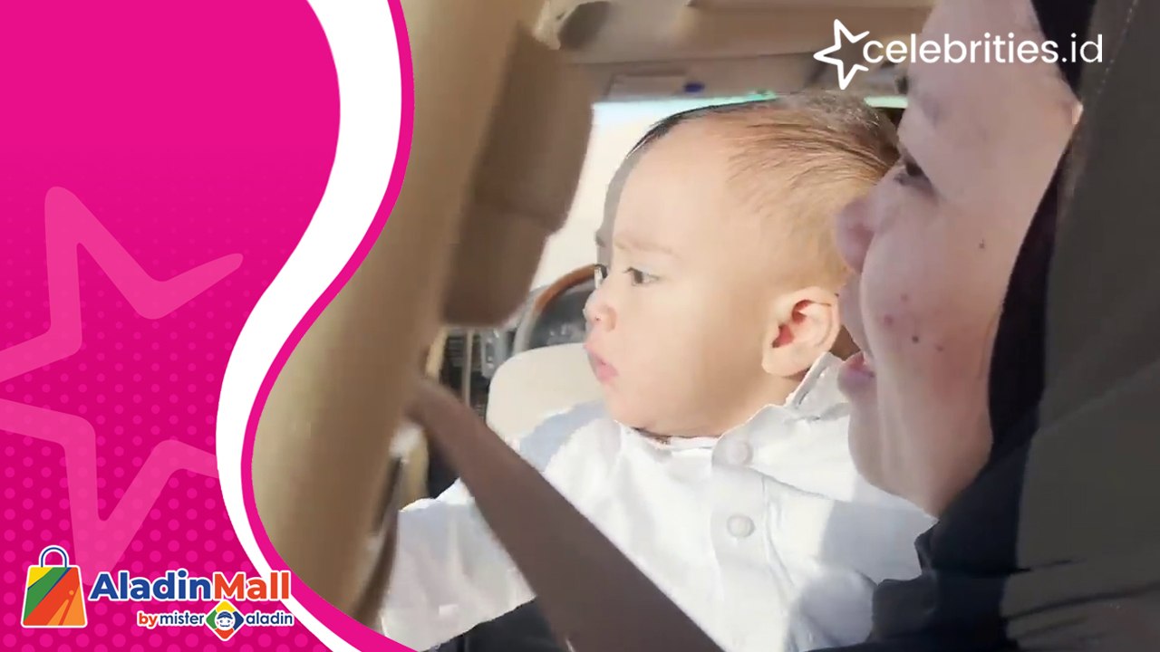 Gemes! Rayakan Ulang Tahun di Padang Pasir, Rayyanza Kenakan Baju Khas Timur Tengah