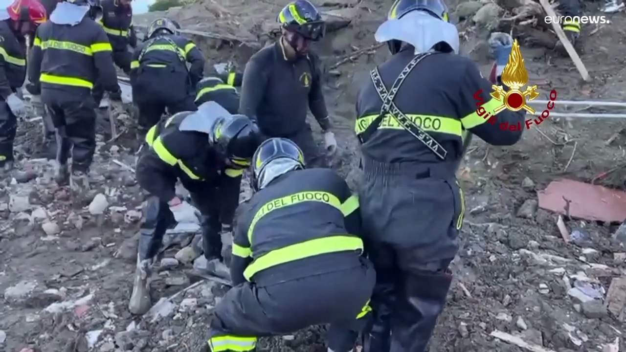 Ischia nach Unwetter: 'Auf Hilfe brauchen wir gar nicht zu warten' - 21 Tage altes Baby unter Toten