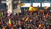 شاهد: الآلاف من اليمين المتطرف يتظاهرون ضدّ حكومة سانشيز اليسارية في إسبانيا