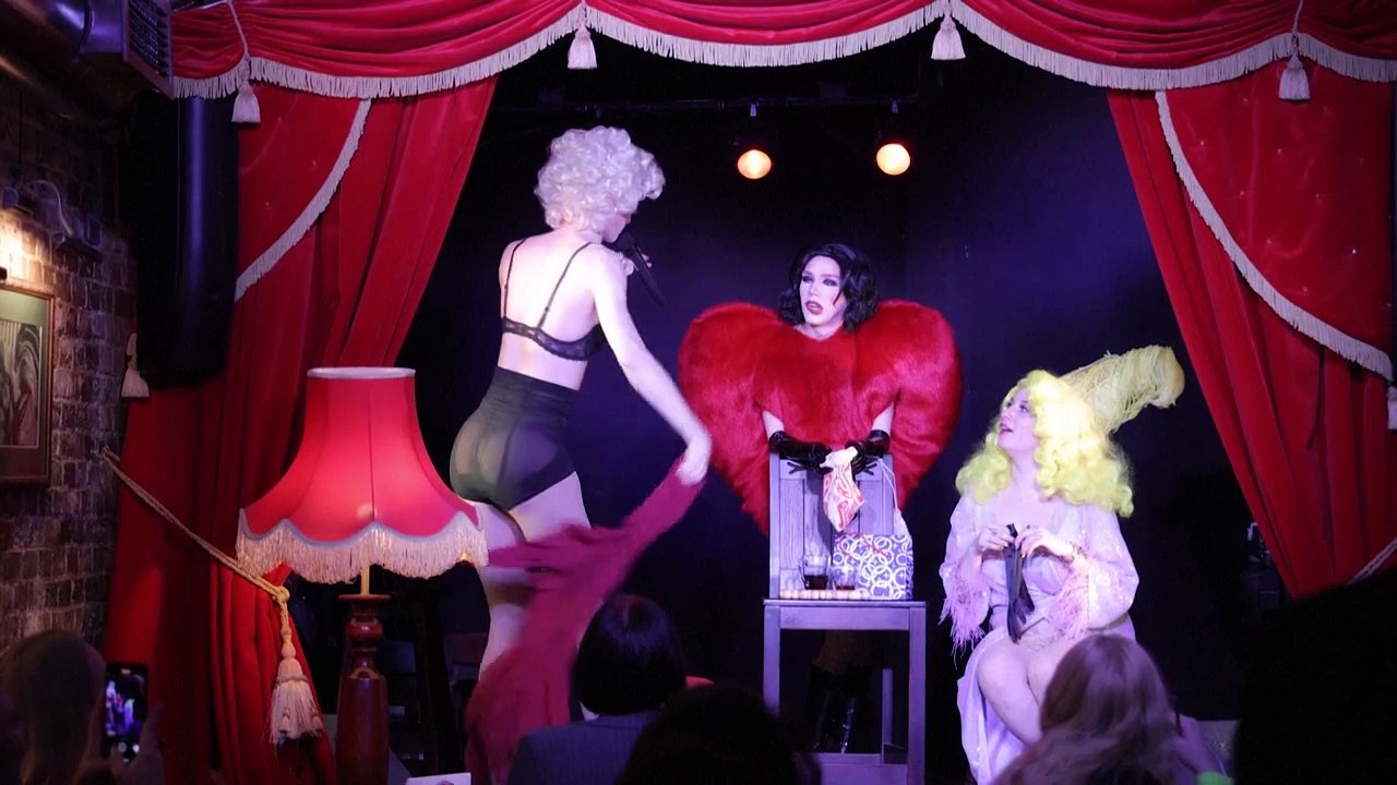 Russland: Drag Queens trotzen Verbot von 'Schwulen-Propaganda'