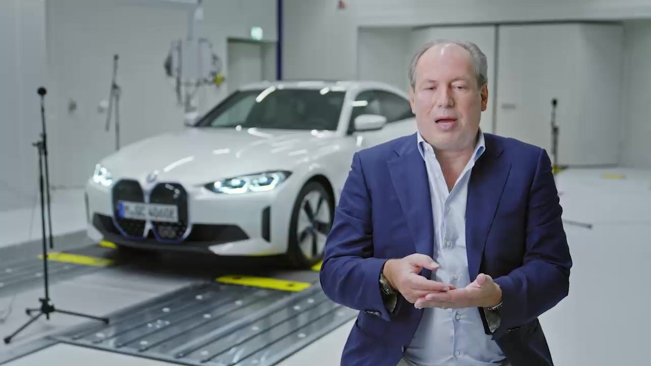 BMW IconicSounds Electric at CES 2022 - Hans Zimmer i4 and iX Iconic Sounds
