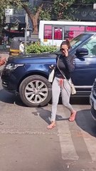 Malaika Arora पहुंची इस खास अंदाज में योगा क्लास