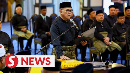 Wan Rosdy sworn in as Pahang MB for second term