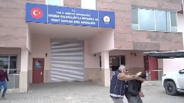 Göçmen kaçakçılığı yaptıkları iddiasıyla 8 şüpheli tutuklandı