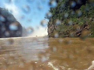 Bresil Iguazu Batodouche.avi
