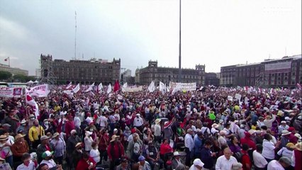 下载视频: Messico, corteo filo-governativo. Obrador promette equa distribuzione  della ricchezza