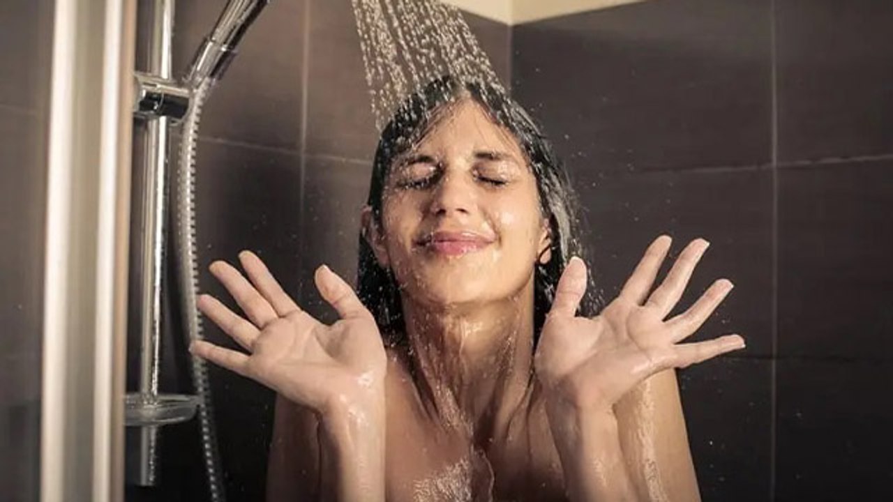 नहाने के बाद भूल कर न करें ये काम | Nahane ke baad Bhul Kar Na kare ye kaam | Boldsky *Health