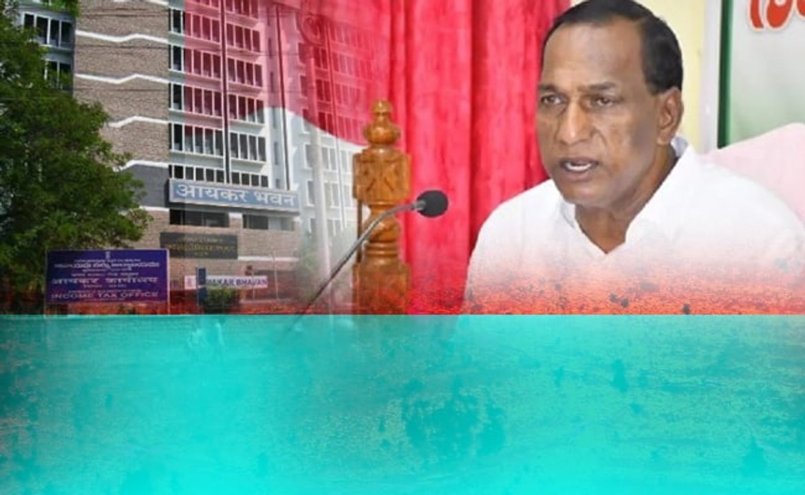 ఇన్కమ్ టాక్స్ ఆఫీస్ దగ్గర ఉత్కంఠ.. విచారణకు హాజరు మల్లారెడ్డి సిబ్బంది, బందువులు.. *Telangana
