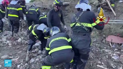 انزلاق للتربة يخلف قتلى ومفقودين في جزيرة إيسكيا