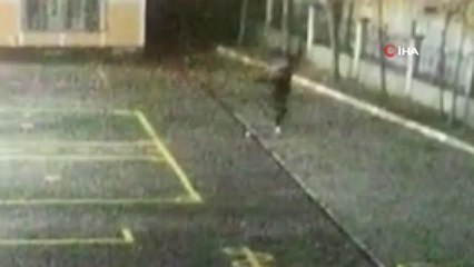 Batman'da okulun bankını çalan hırsız kamerada