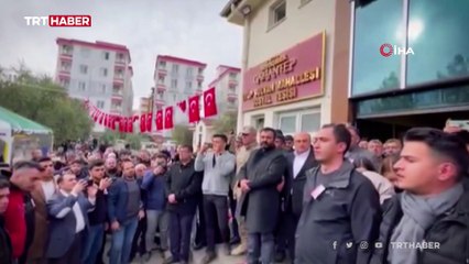 Pençe şehidine "Harp Okulu Marşı" ile veda ettiler