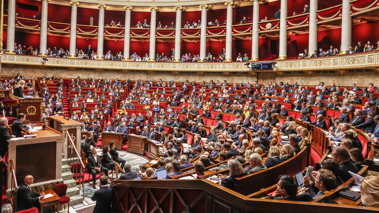 EN DIRECT | proposition de loi anti-squats, suivez les débats à l'Assemblée nationale
